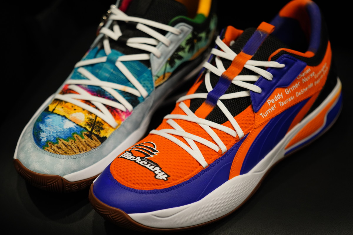 Deandre Ayton's custom-made, autographed shoes being auctioned by Goldin.