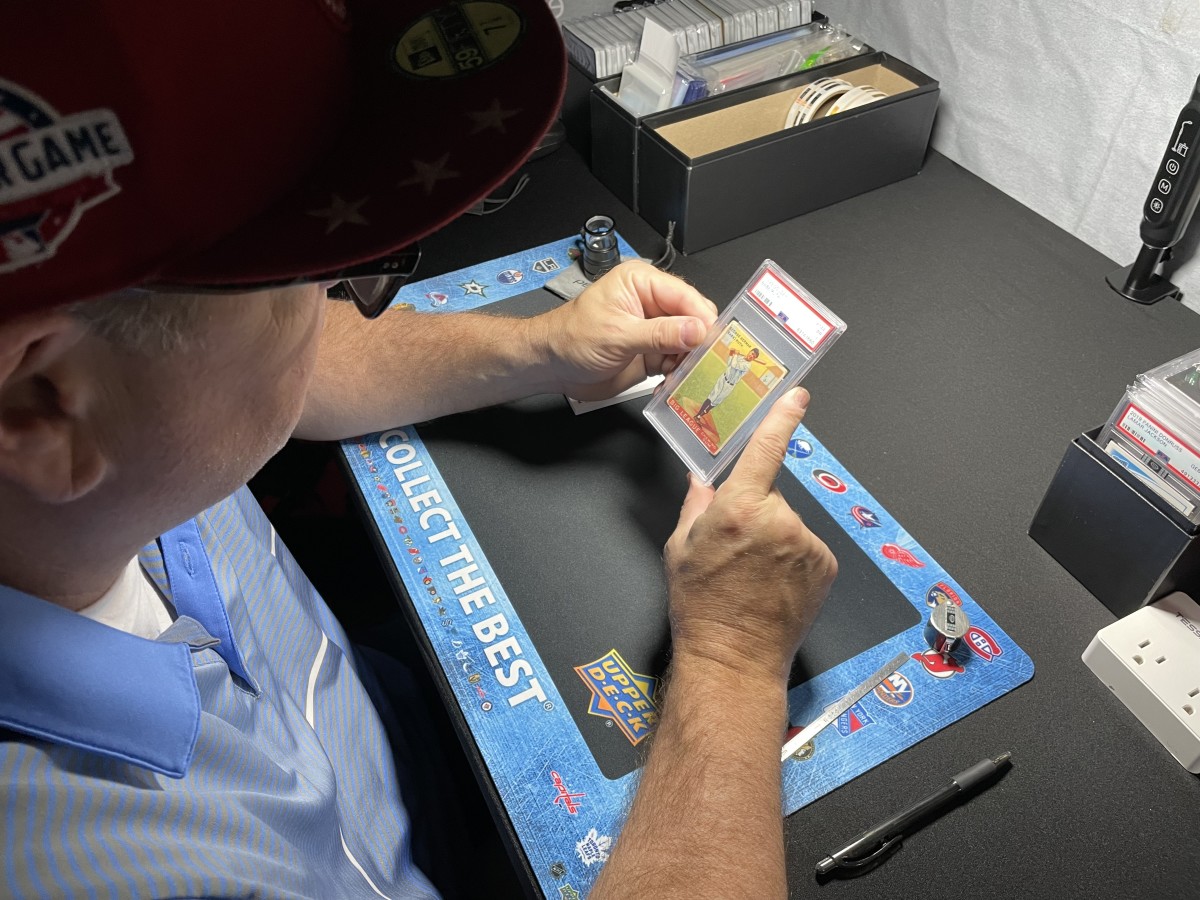 Mike Baker spent 11 years grading cards at PSA and is considered one of the hobby’s top card graders.