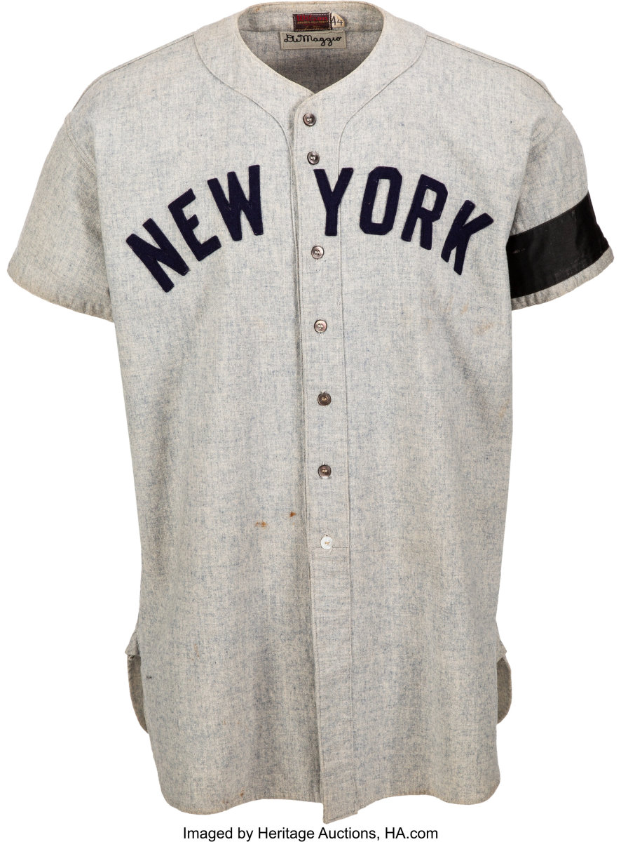 NY Yankees Legend Joe DiMaggio Grey THROWBACK Size Large Baseball Jersey
