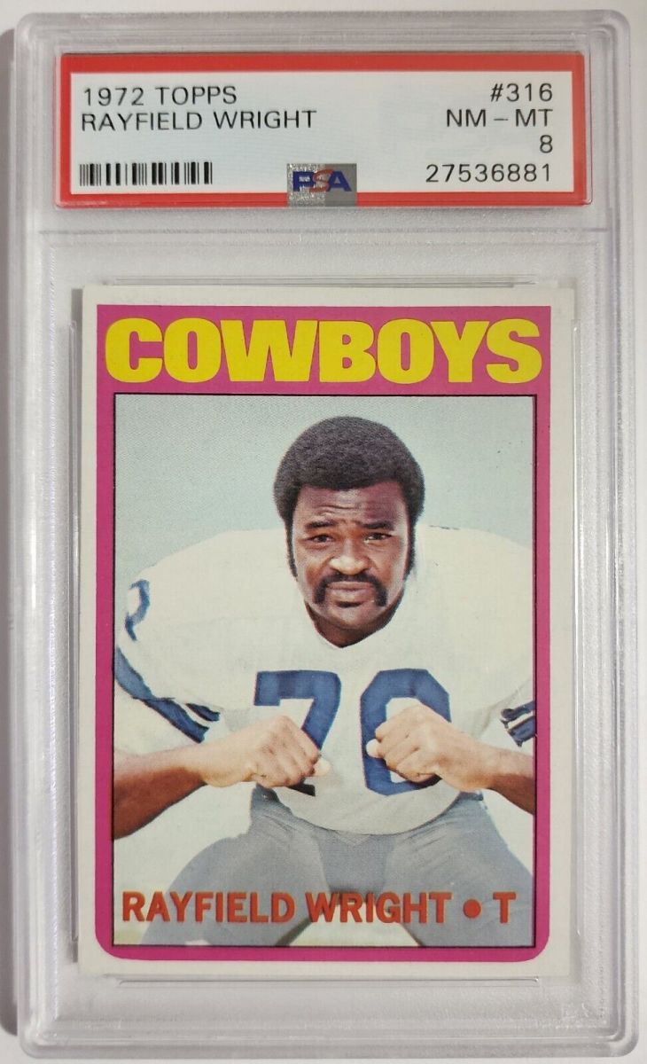 Stars of undefeated Miami Dolphins add to popularity of 1972 Topps