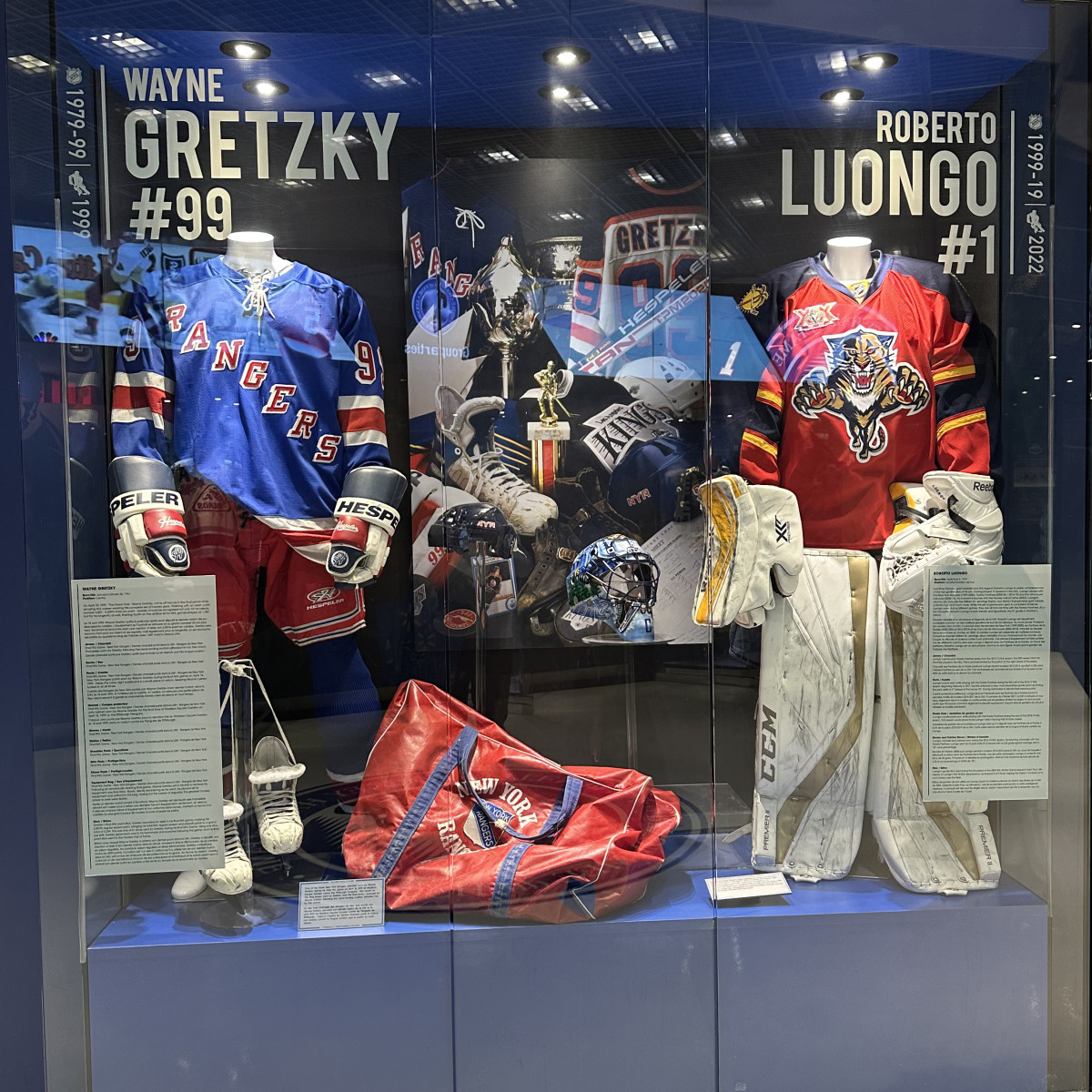 Wayne Gretzky LA Gear Street Hockey Sneakers Sign Store Display Kings