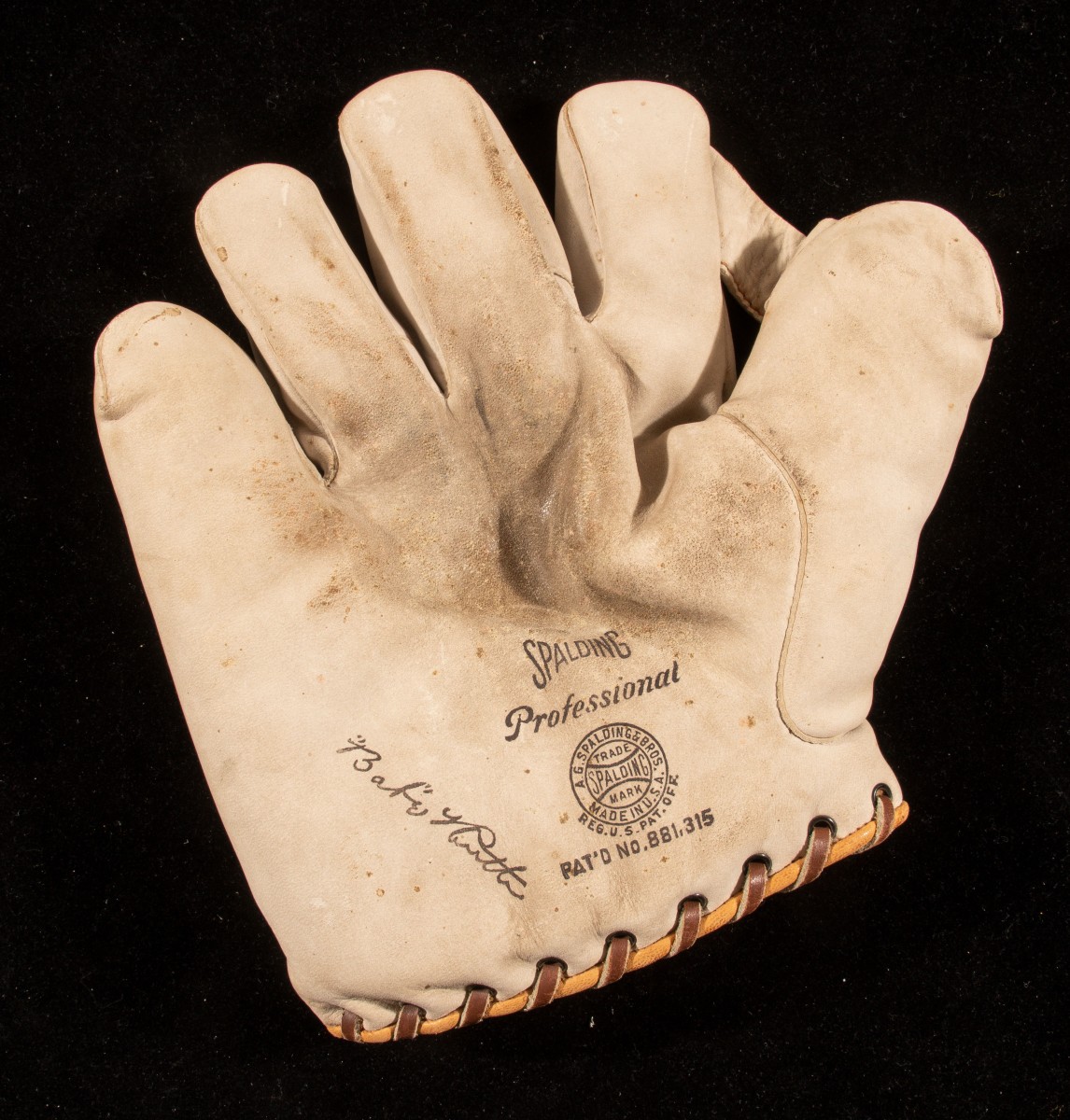 1920s Babe Ruth glove that sold for more than $1.5 million at Hunt Auctions.