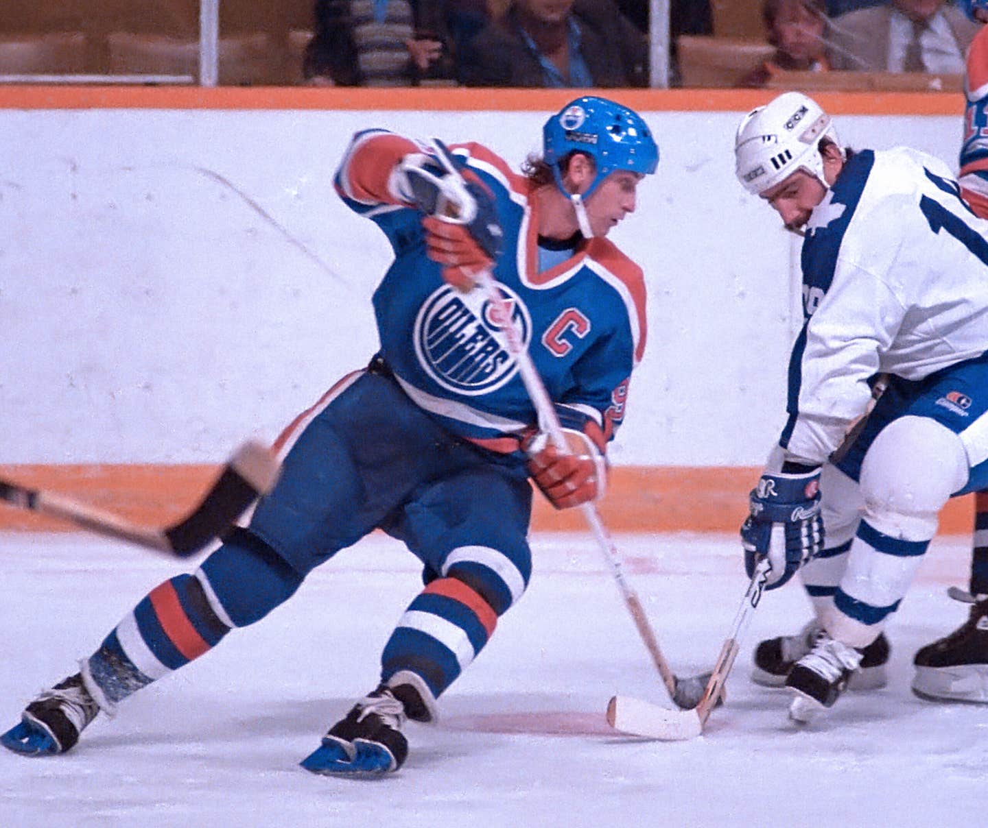 Collectors Poll: Who’s the greatest? Alex Ovechkin or Wayne Gretzky?