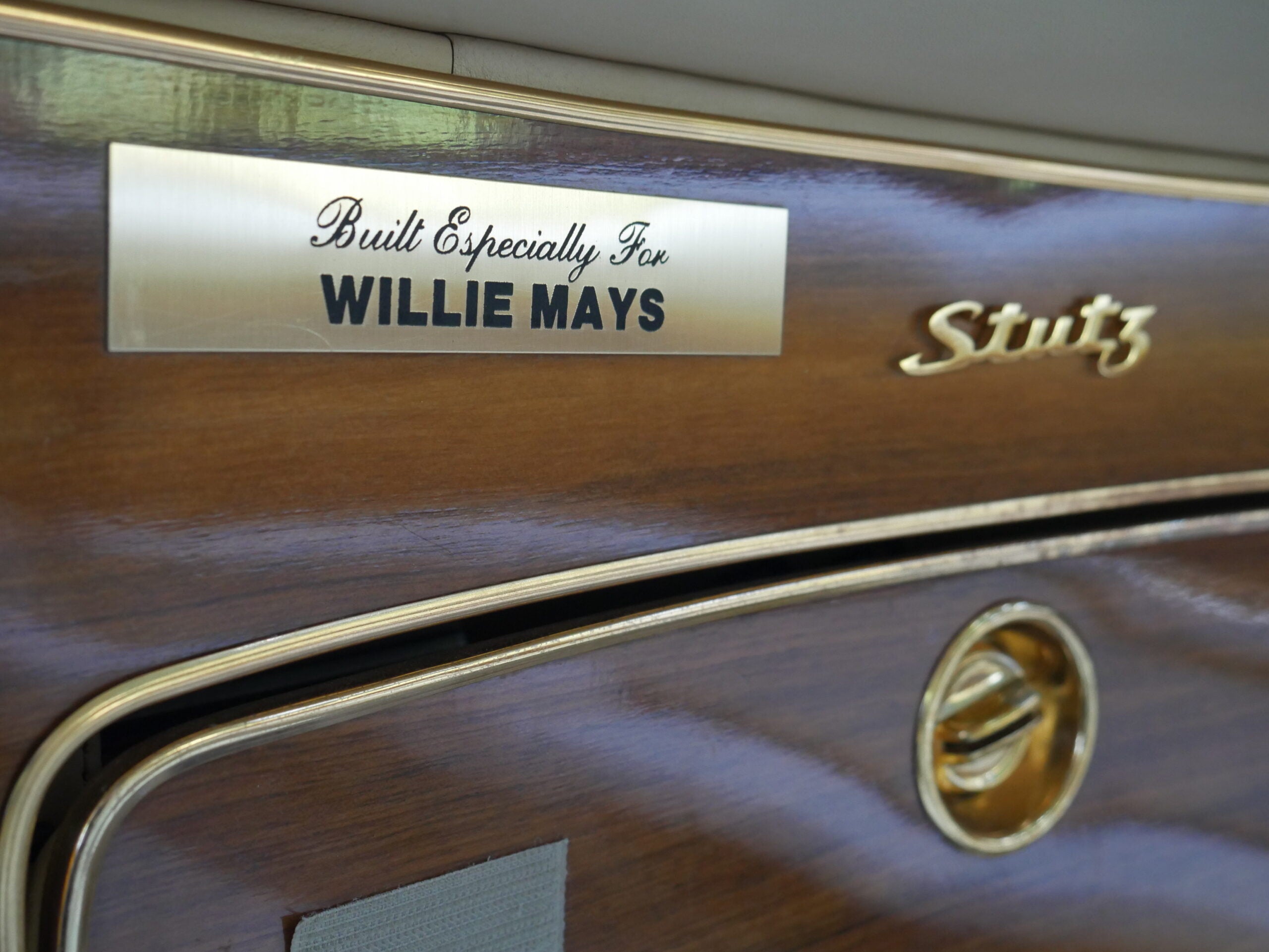 Personalized nameplate on Willie Mays' 1977 Stutz Blackhawk VI.