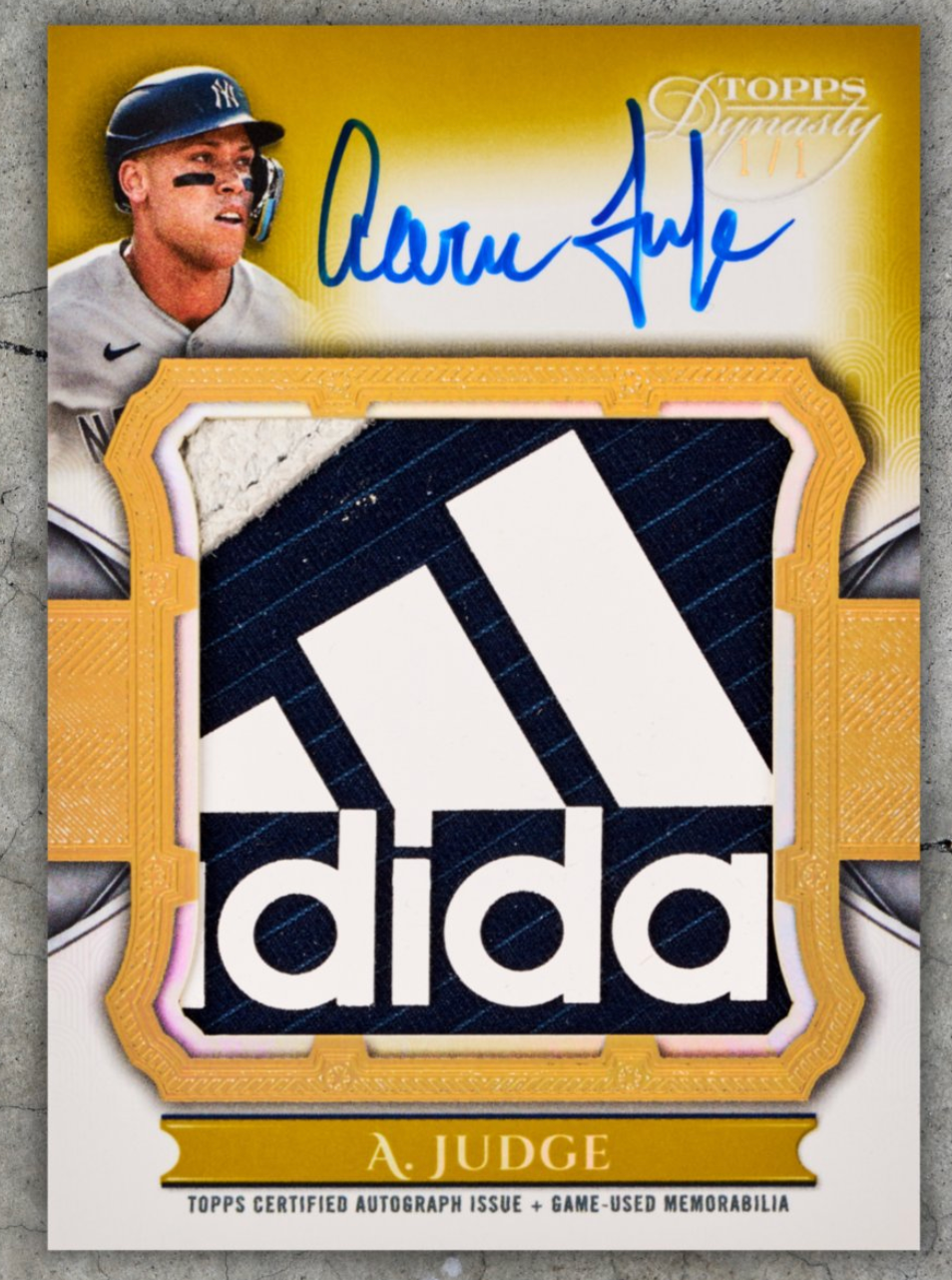 2025 Topps Dynasty Aaron Judge Patch Auto card. 