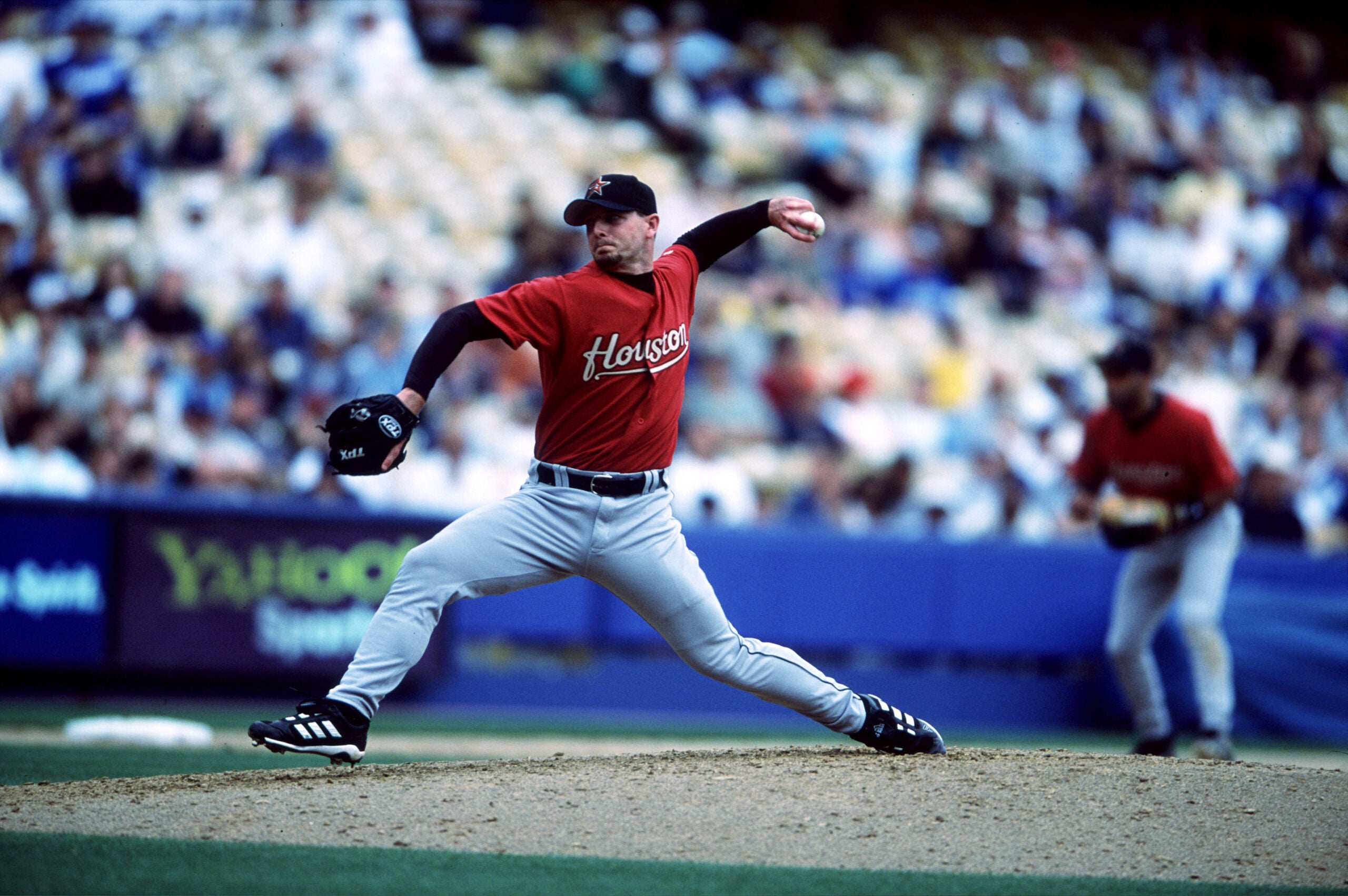 Billy Wagner pitches for the Astros against the Dodgers in Los Angeles in 2001. 