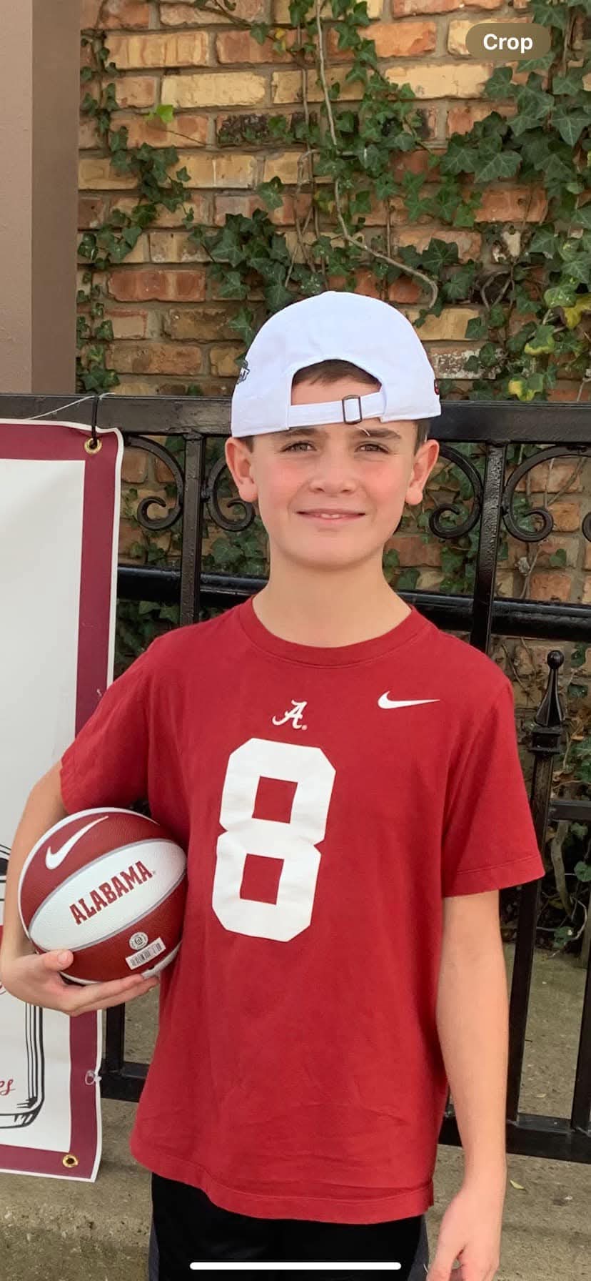 Hunter was an Alabama basketball fan. 
