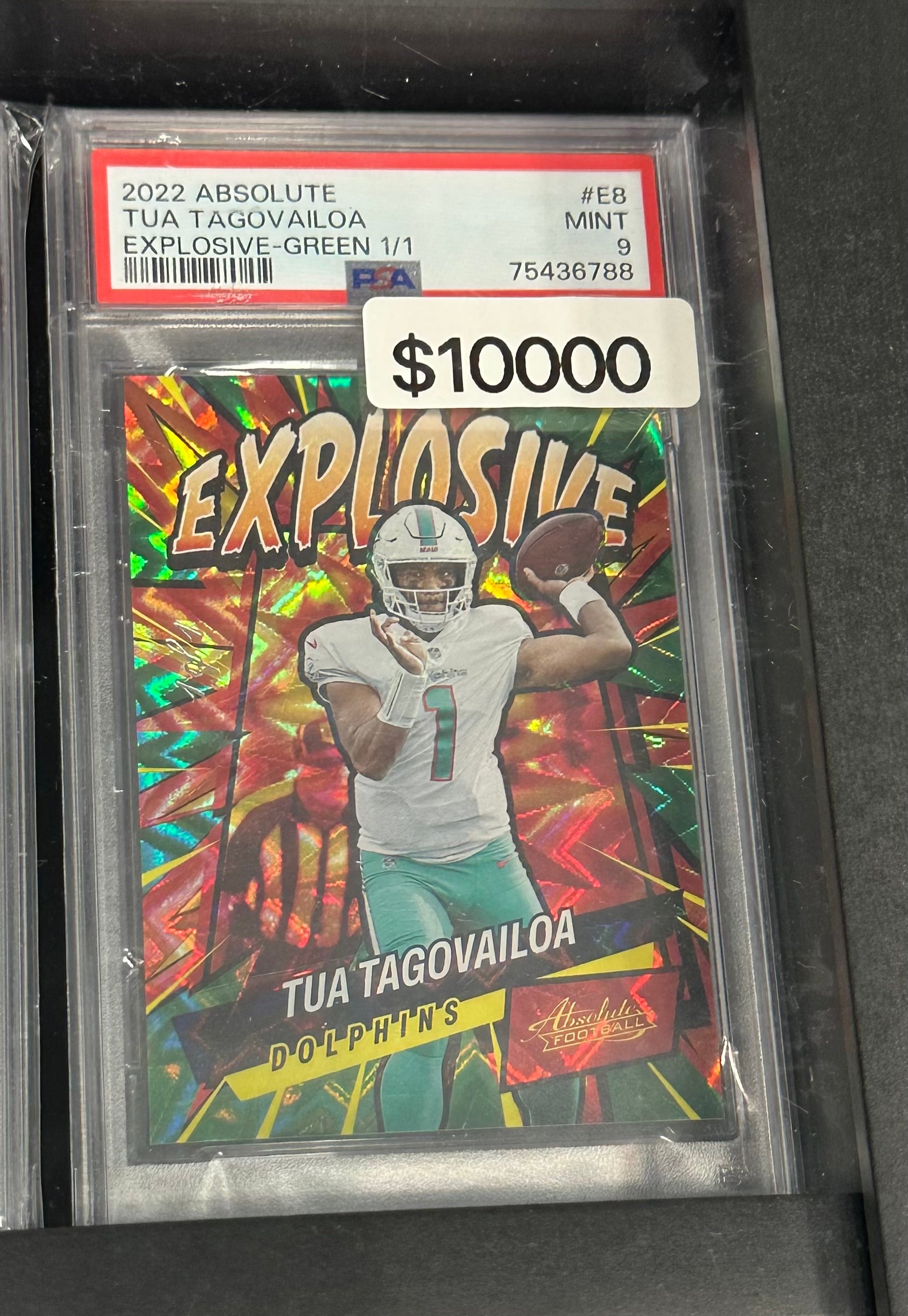 2022 Absolute Tua Tagovailoa card. 
