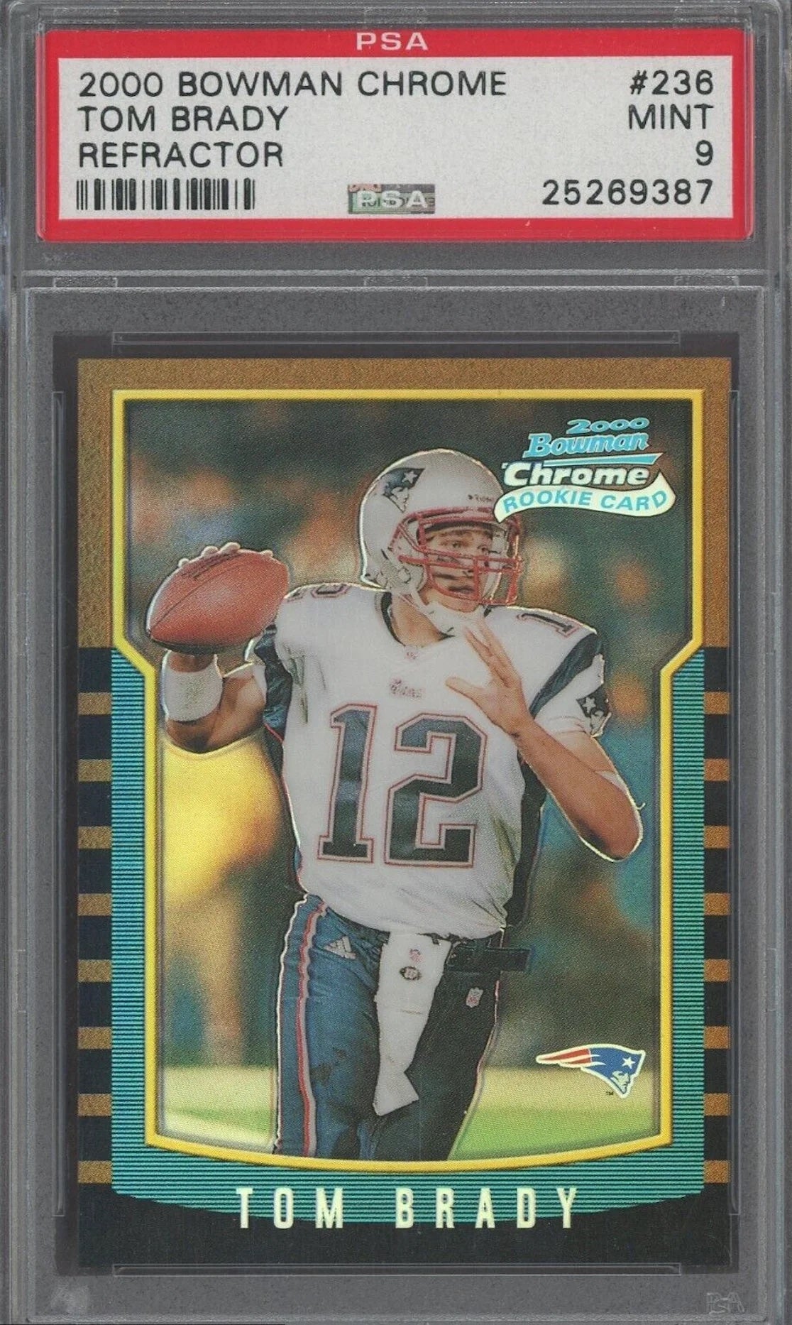 2000 Bowman Chrome Tom Brady Rookie Refractor. 