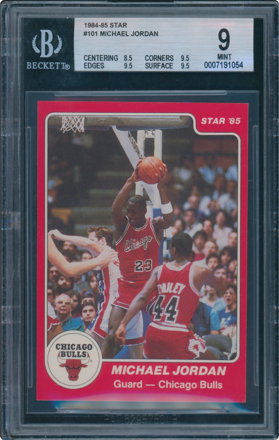 1984 Star Michael Jordan card sets record in $7M auction at Memory Lane