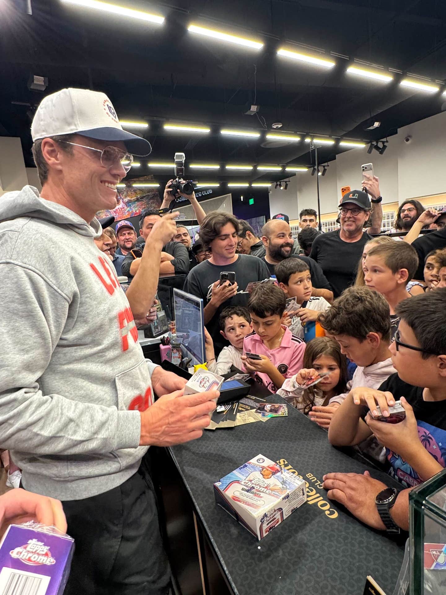 NBA stars Anthony Edwards, Cooper Flagg and the New York Yankees help collectors celebrate Topps Rip Night