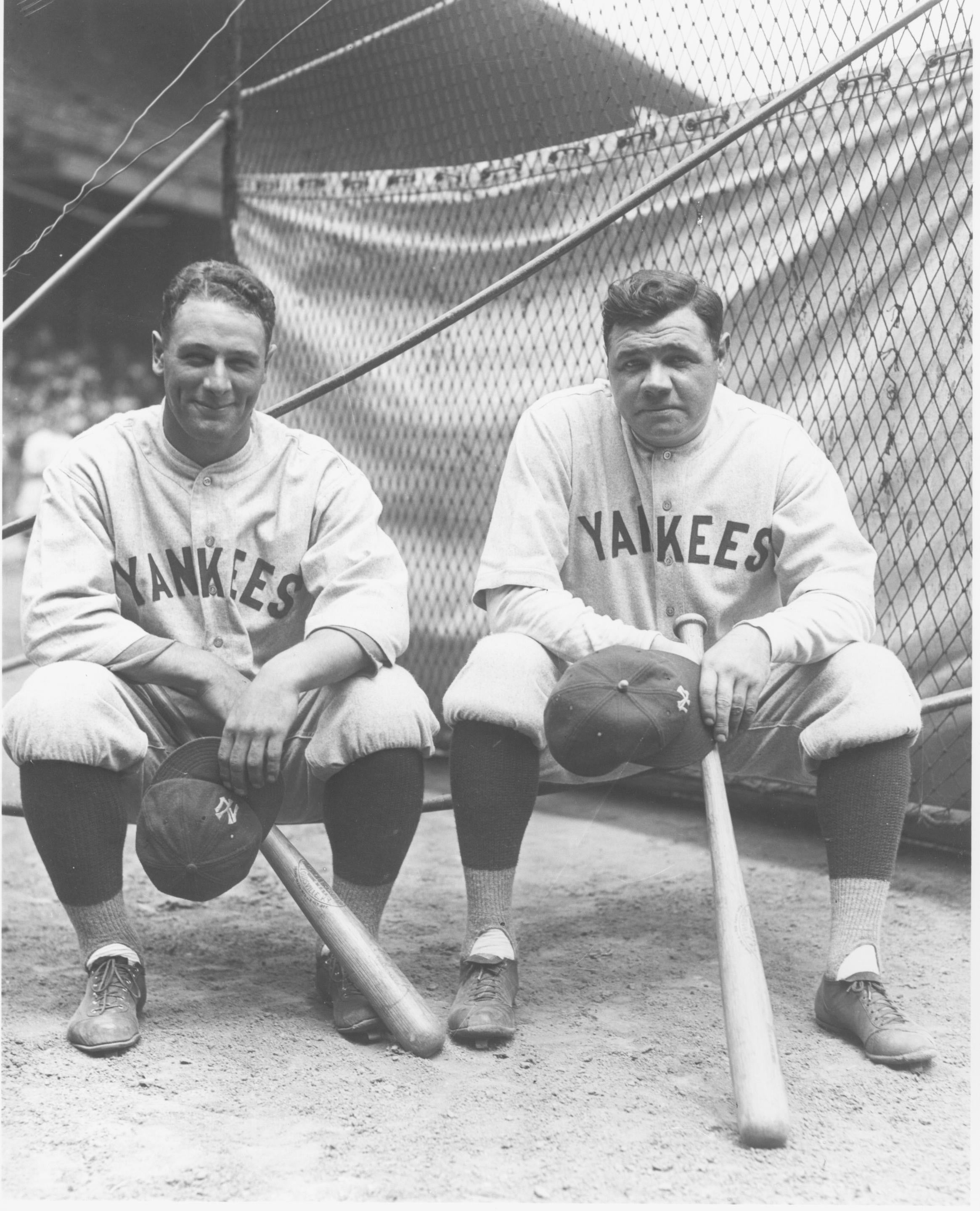 lou-gehrig-4-babe-ruth-getty.jpg