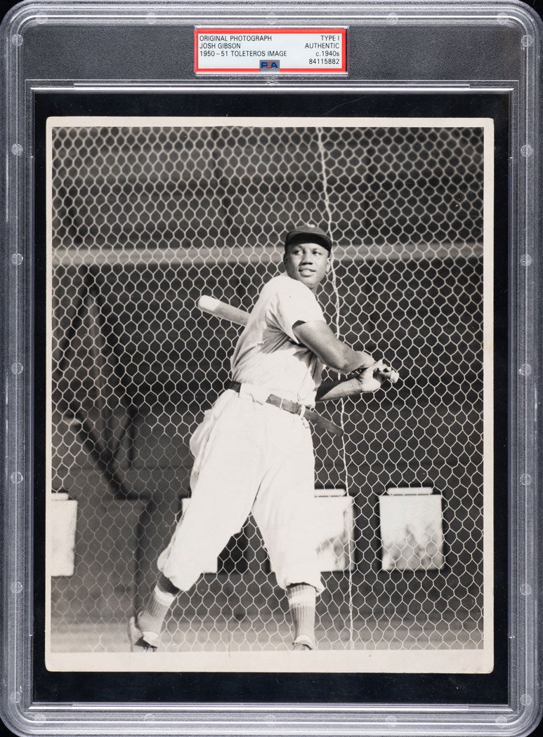 josh-gibson-1940s-photo.jpg