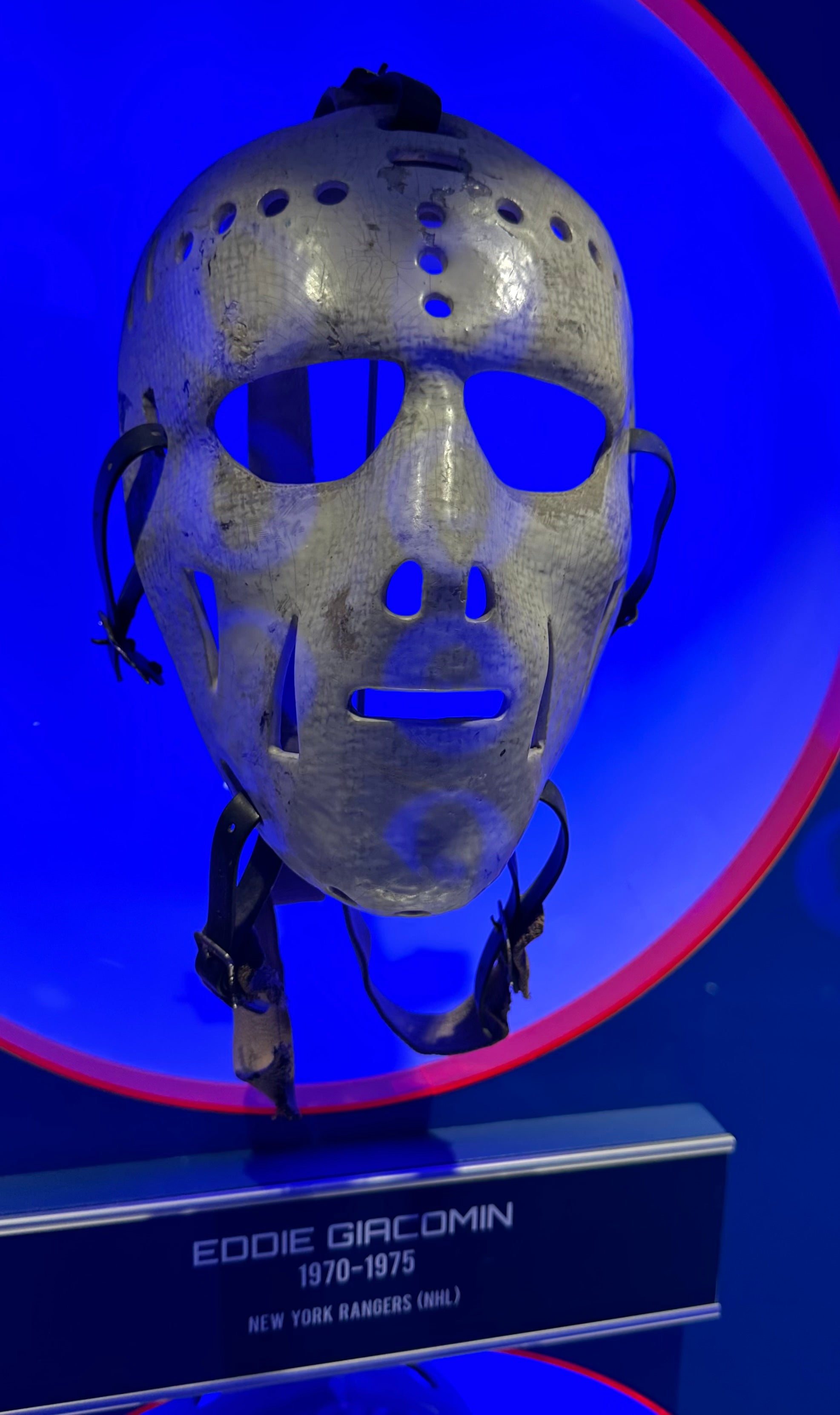 eddie-giacomin-mask.jpg