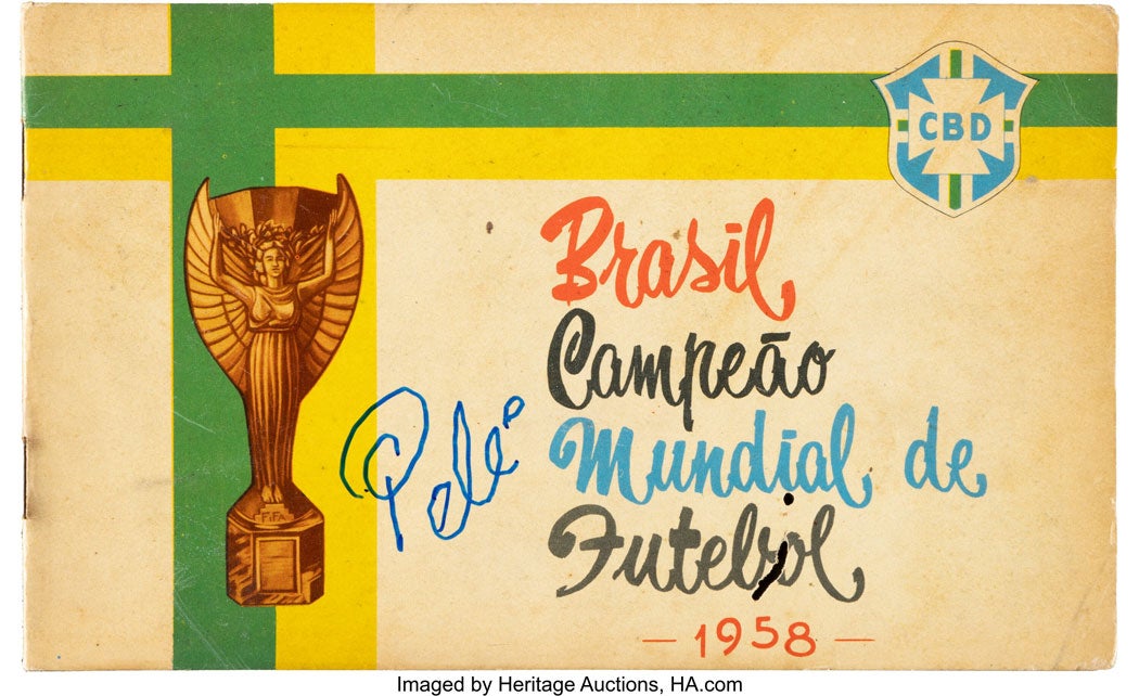 1958-brasil-campeao-mundial-de-futebol-card-album-signed-by-pel-from-the-pel-collection_heritage_auctions.jpg