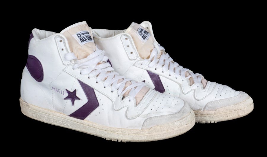 magic-johnson-1985-game-worn-shoes.jpg