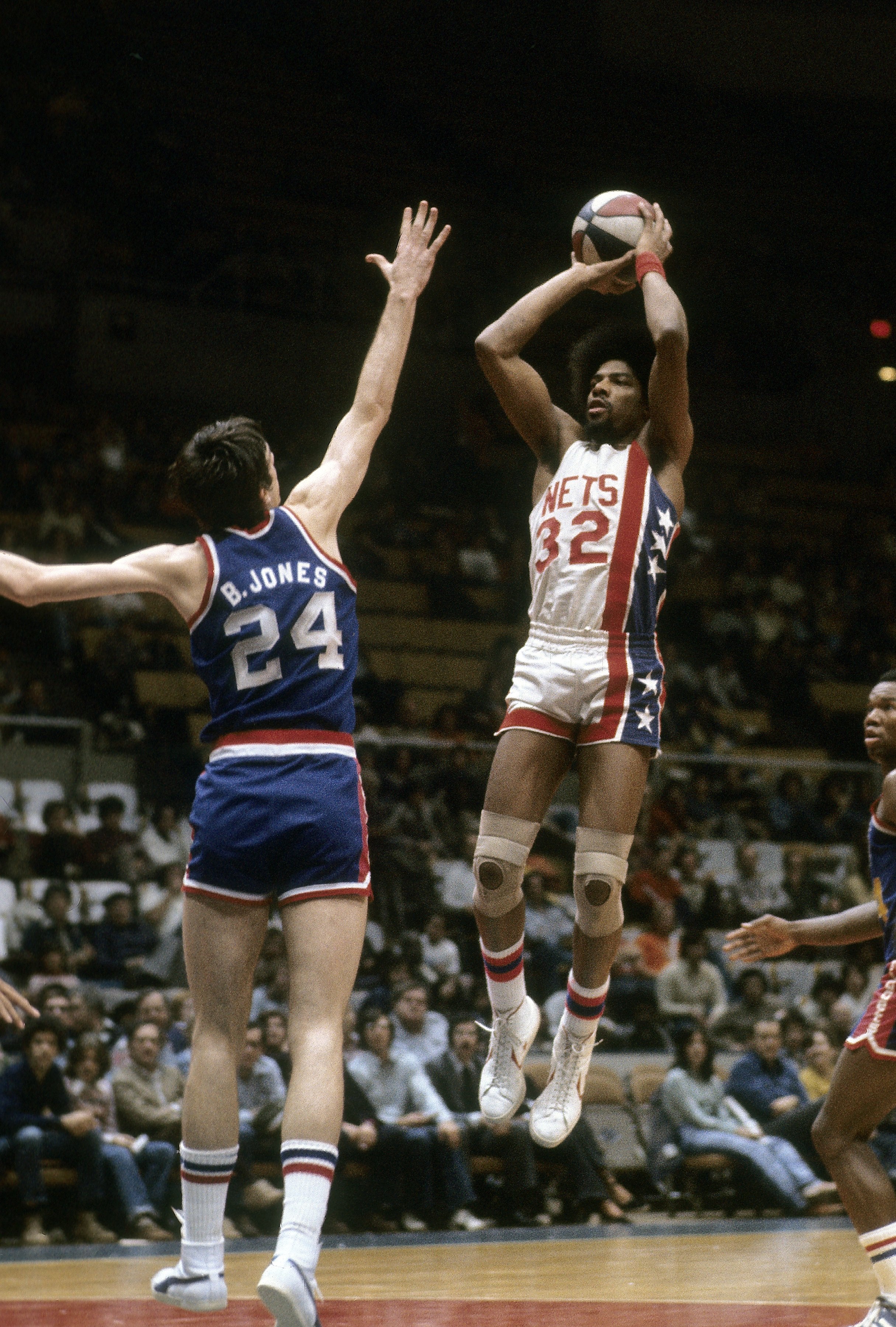 70s-dr-j-getty.jpg