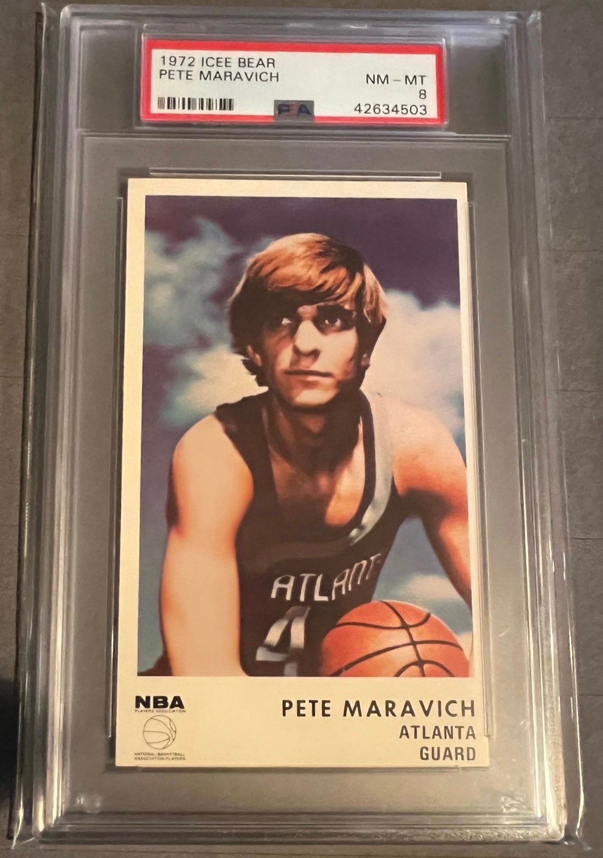 1972-icee-bear-maravich.jpg