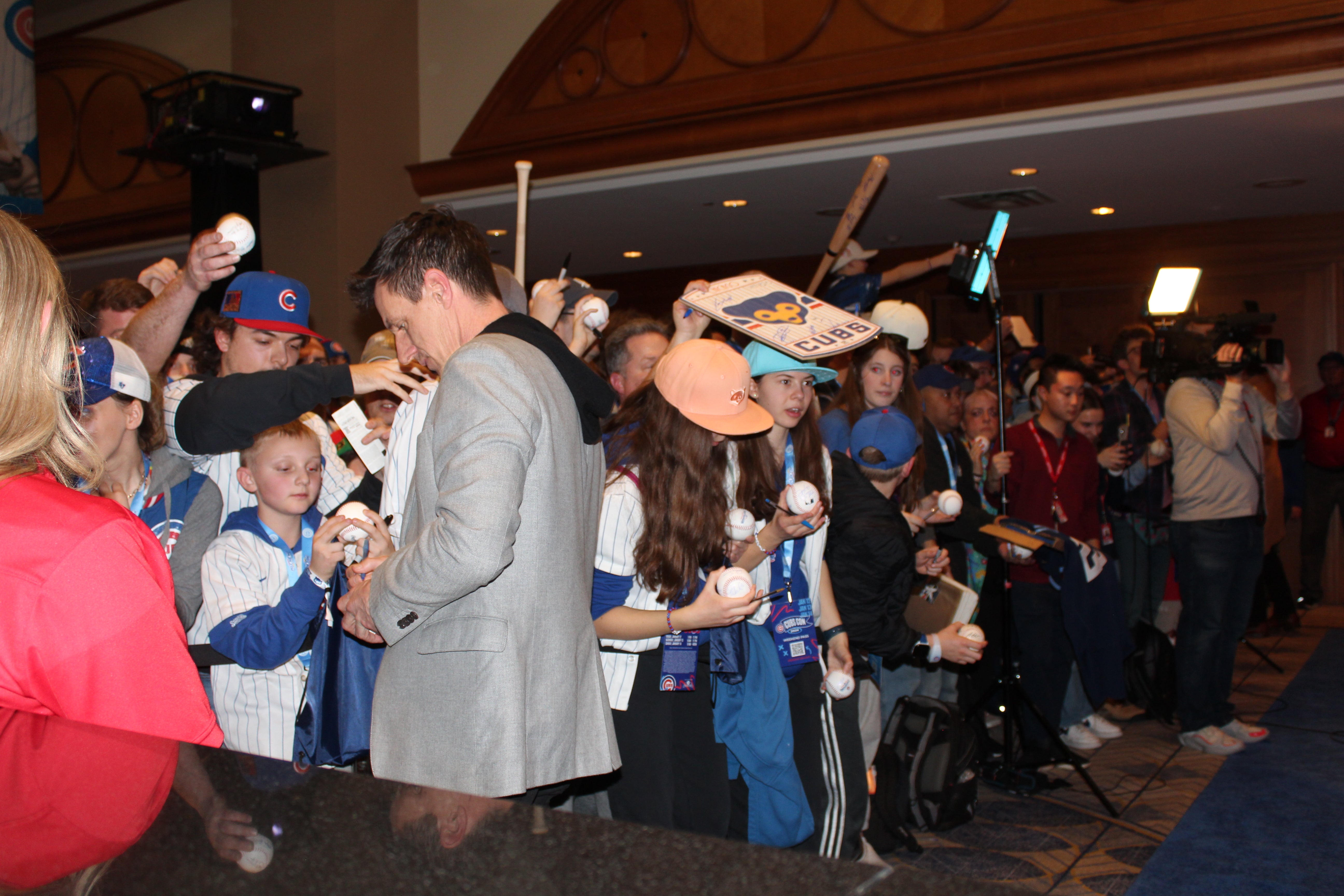 counsell-signs.jpg