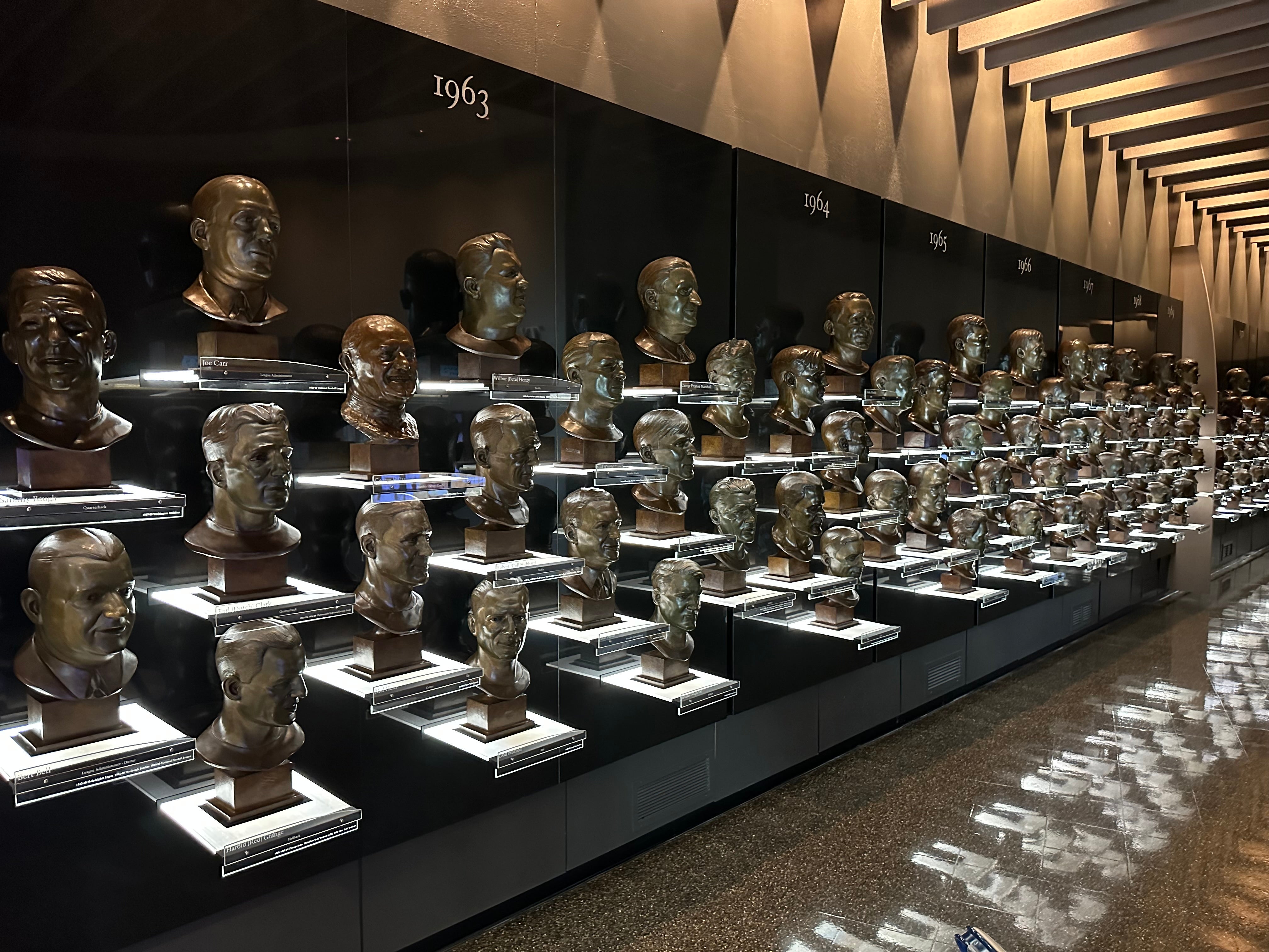 busts.jpg