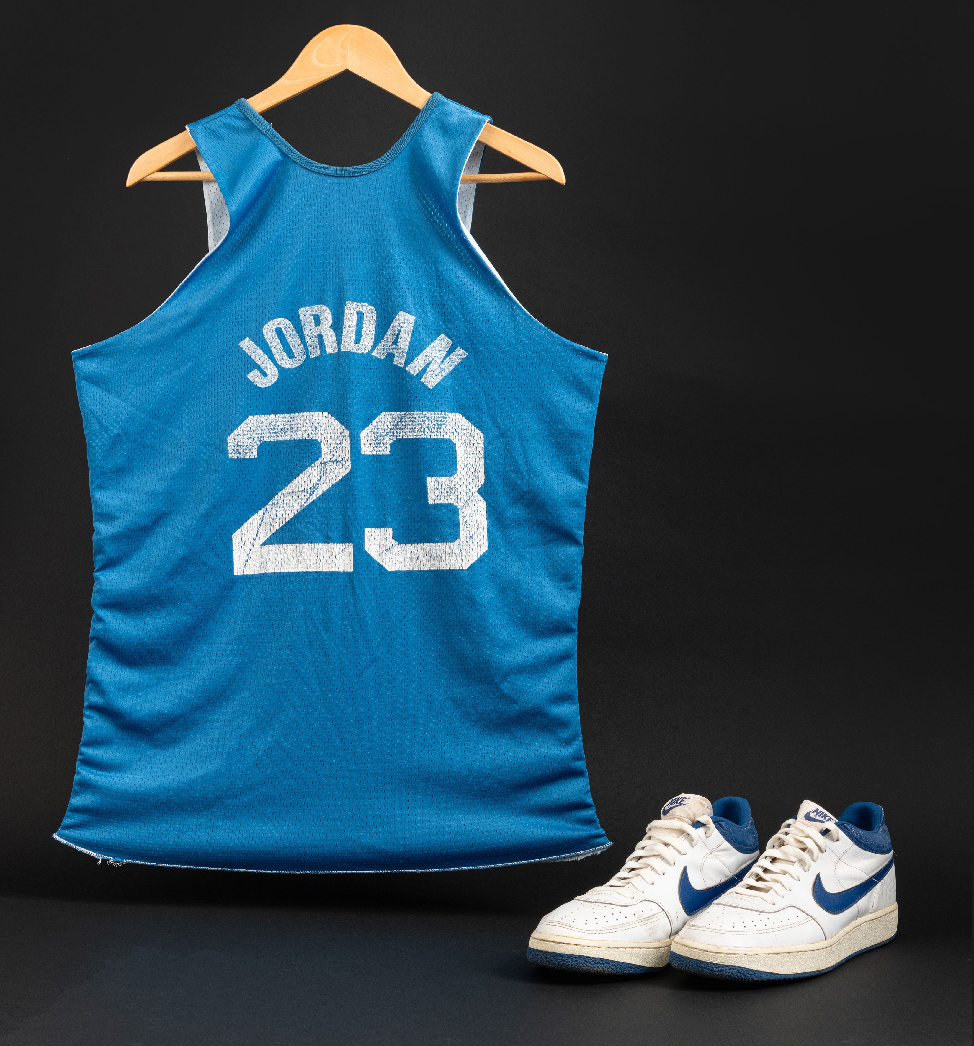 michael-jordan-unc-practice-set.jpg