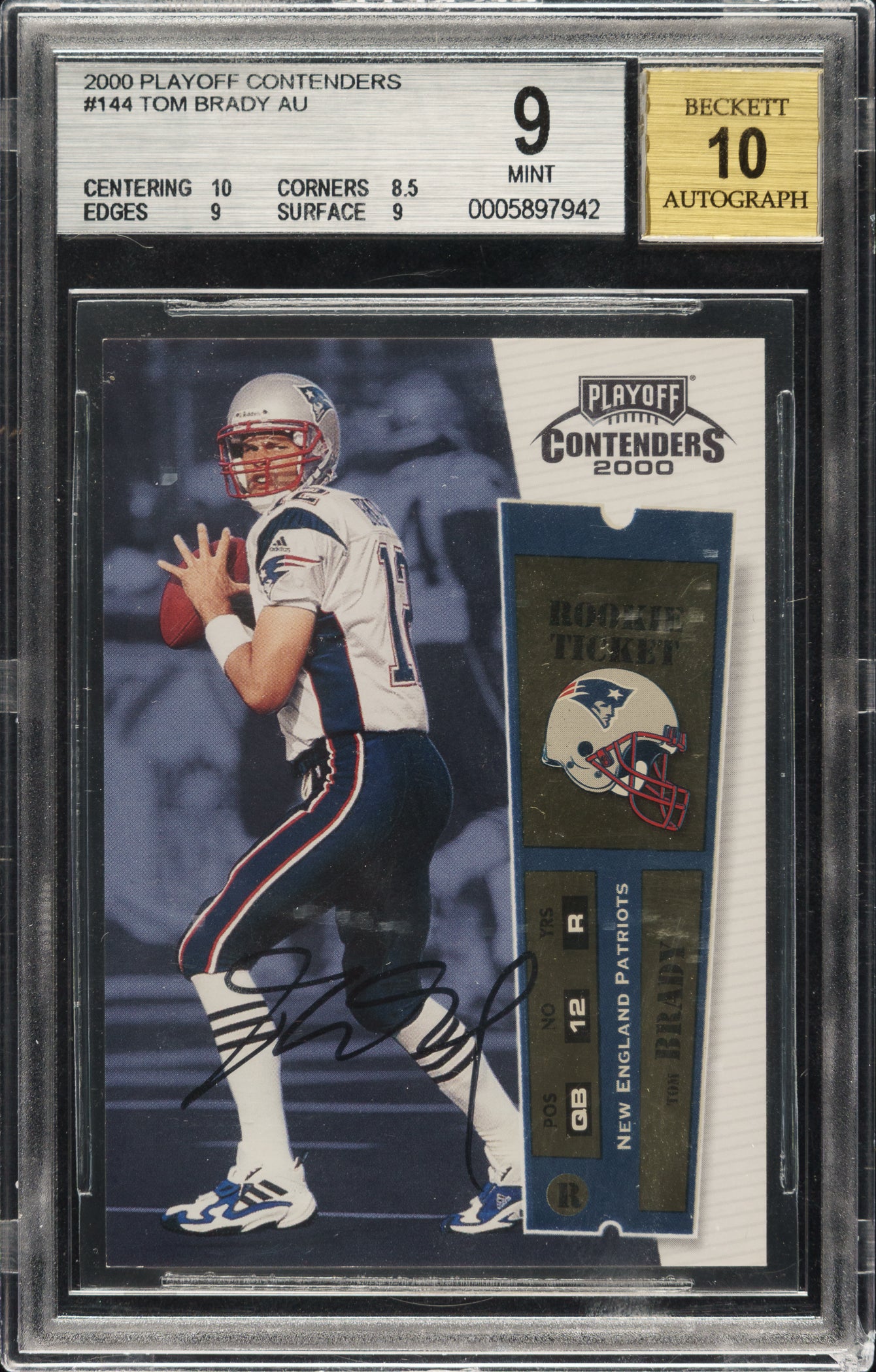 2000-playoff-contenders-144-tom-brady-rookie-ticket-autograph-bgs-mint-9-with-gem-mint-10-signature-rea-jan.jpg