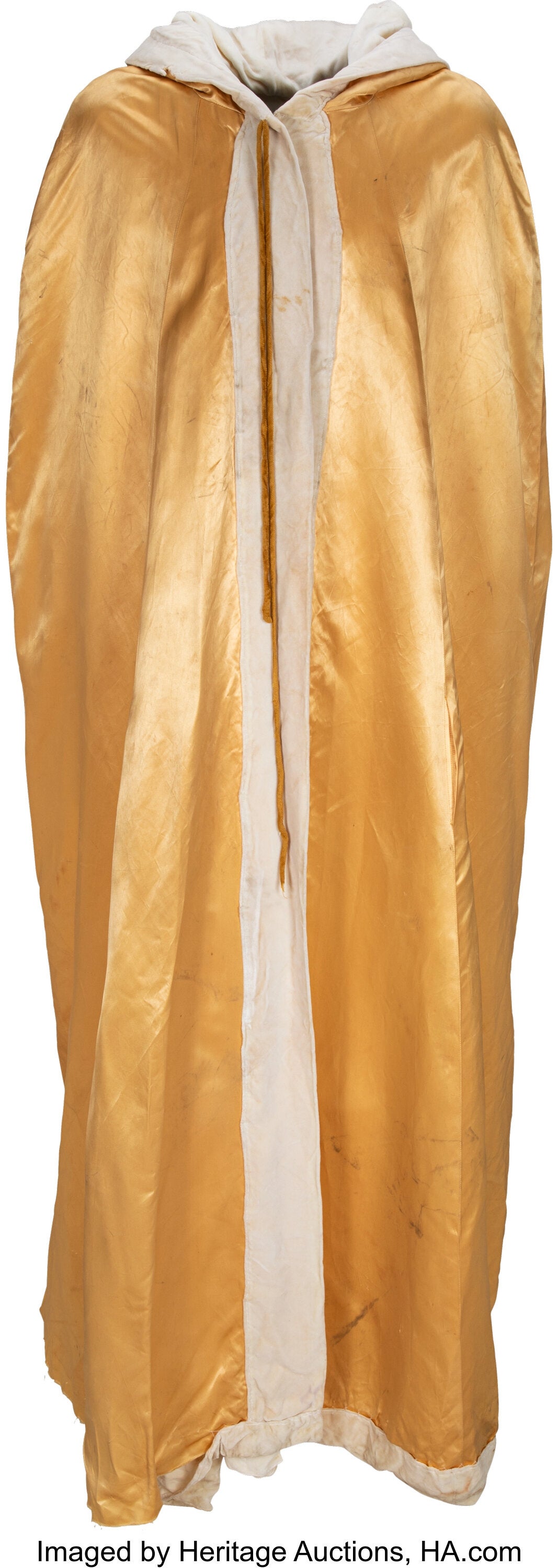 1980s-kevin-von-erich-ring-worn-gold-robe-from-the-von-erich-collection_heritage_auctions.jpg