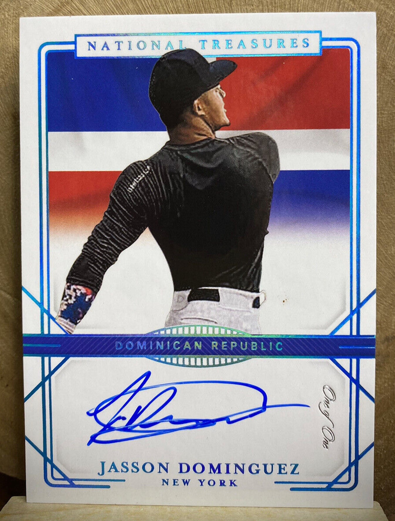 advance-2020-panini_national-treasures-dominguez_125000-buy_it_now_offer.jpg